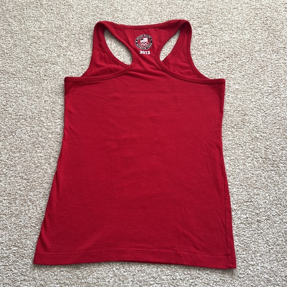 Athletic tank top bundle - Picture 4 of 5